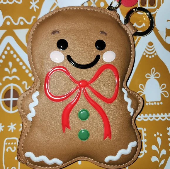 NWT ADORABLE GINGERBREAD COIN PURSE/KEY CHAIN/ BATH & BODY WORKS ✨️ - Picture 2 of 4